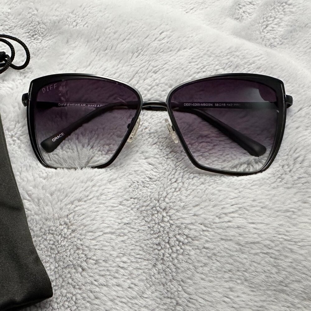 Diff - Grace Matte Black + Grey Gradient Sharp Su… - image 1